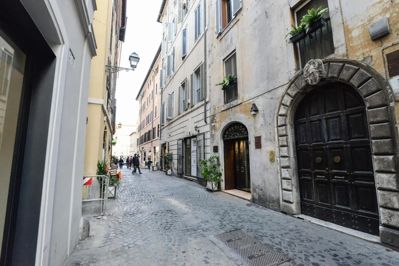 Navona Vita Suites Рим