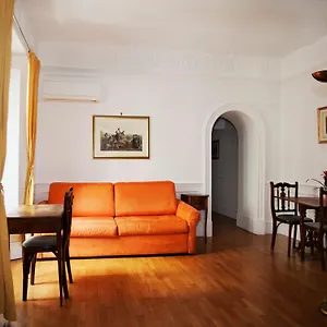 Martina House Bed and breakfast